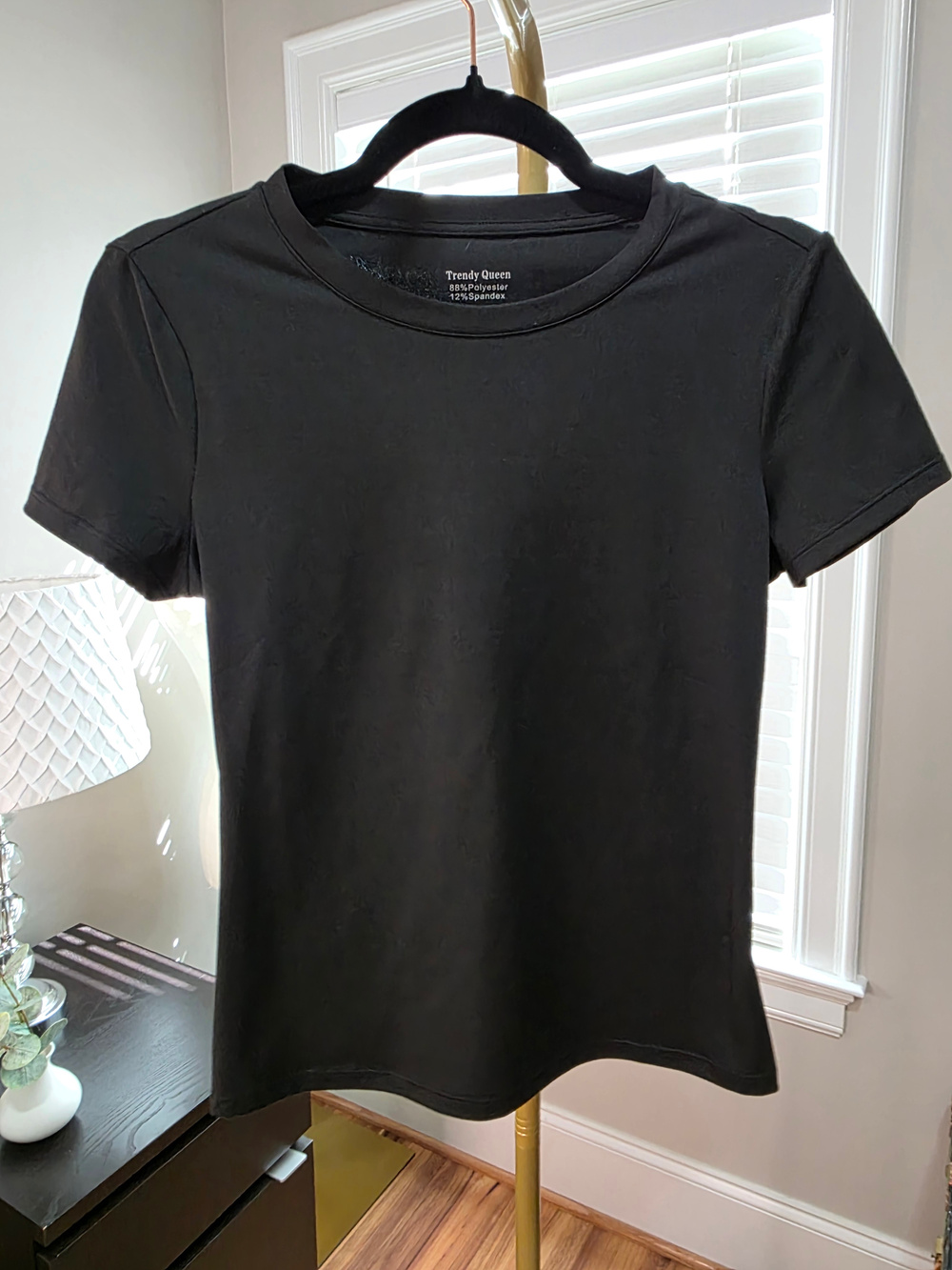 Trendy Queen Black Polyester Spandex Crewneck T-Shirt Small